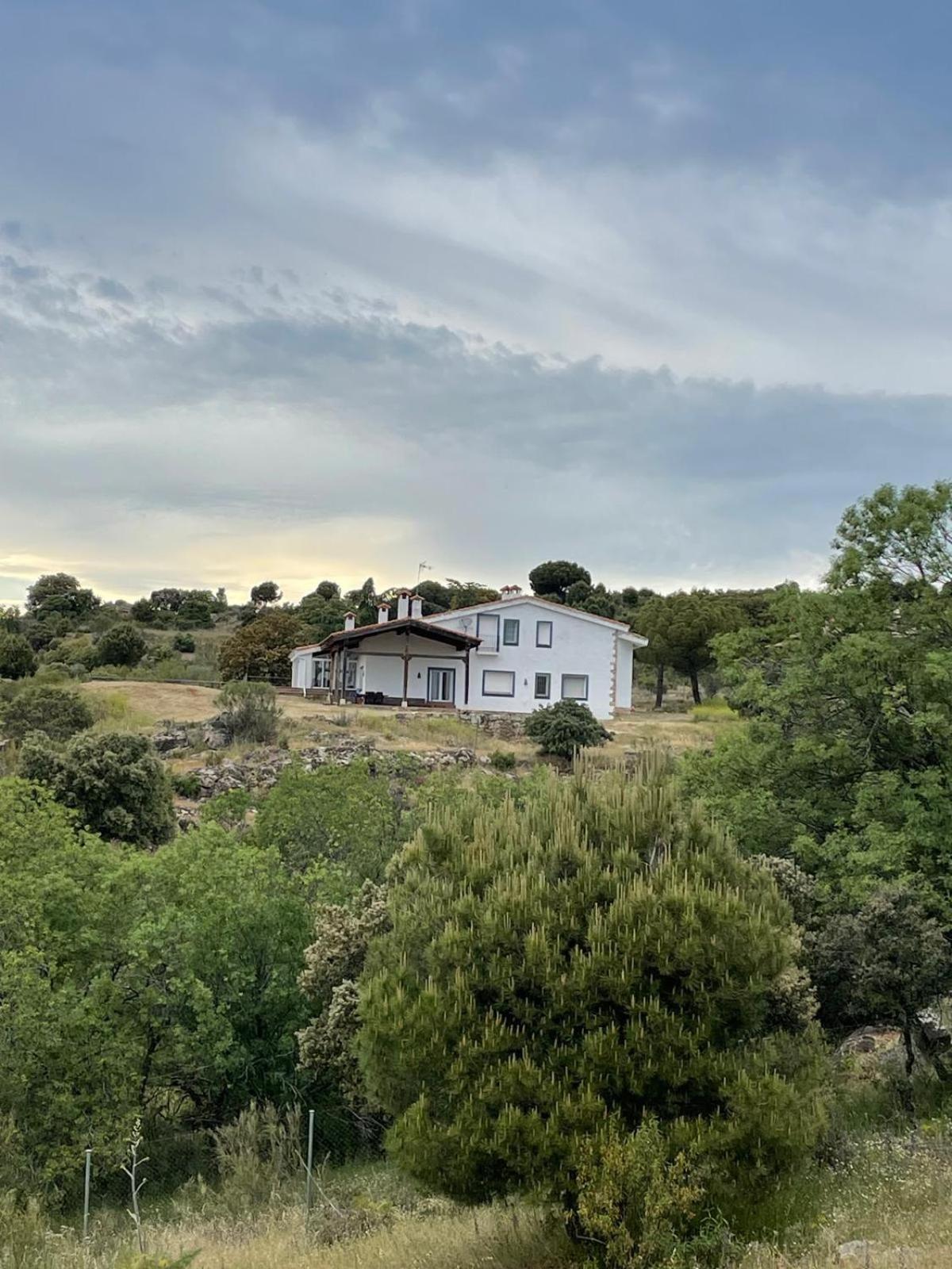 Finca Altair Madrid Exterior photo